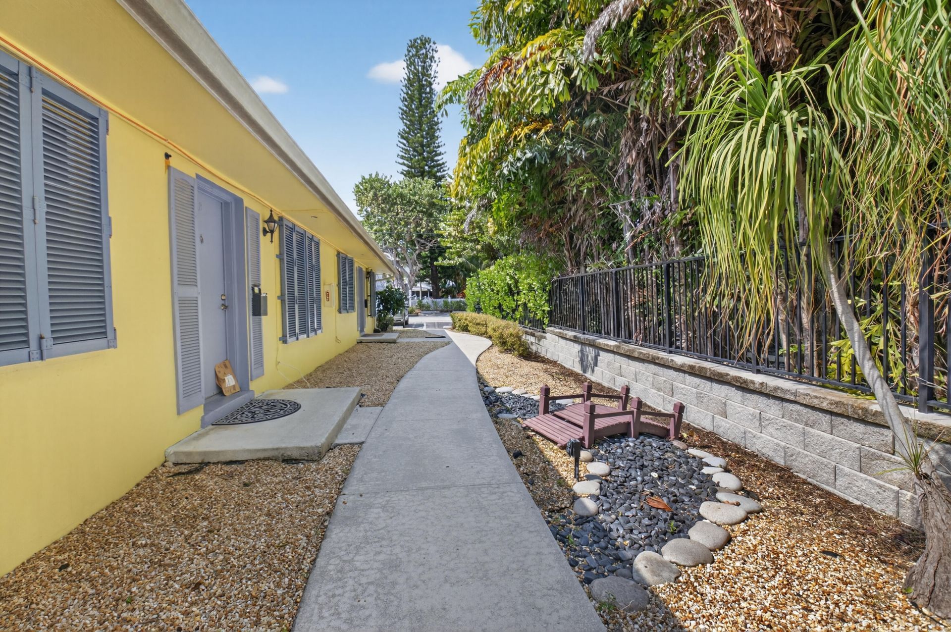 111 SE 7th Avenue, Unit A, B, C &, Delray Beach, FL 33483 Photo