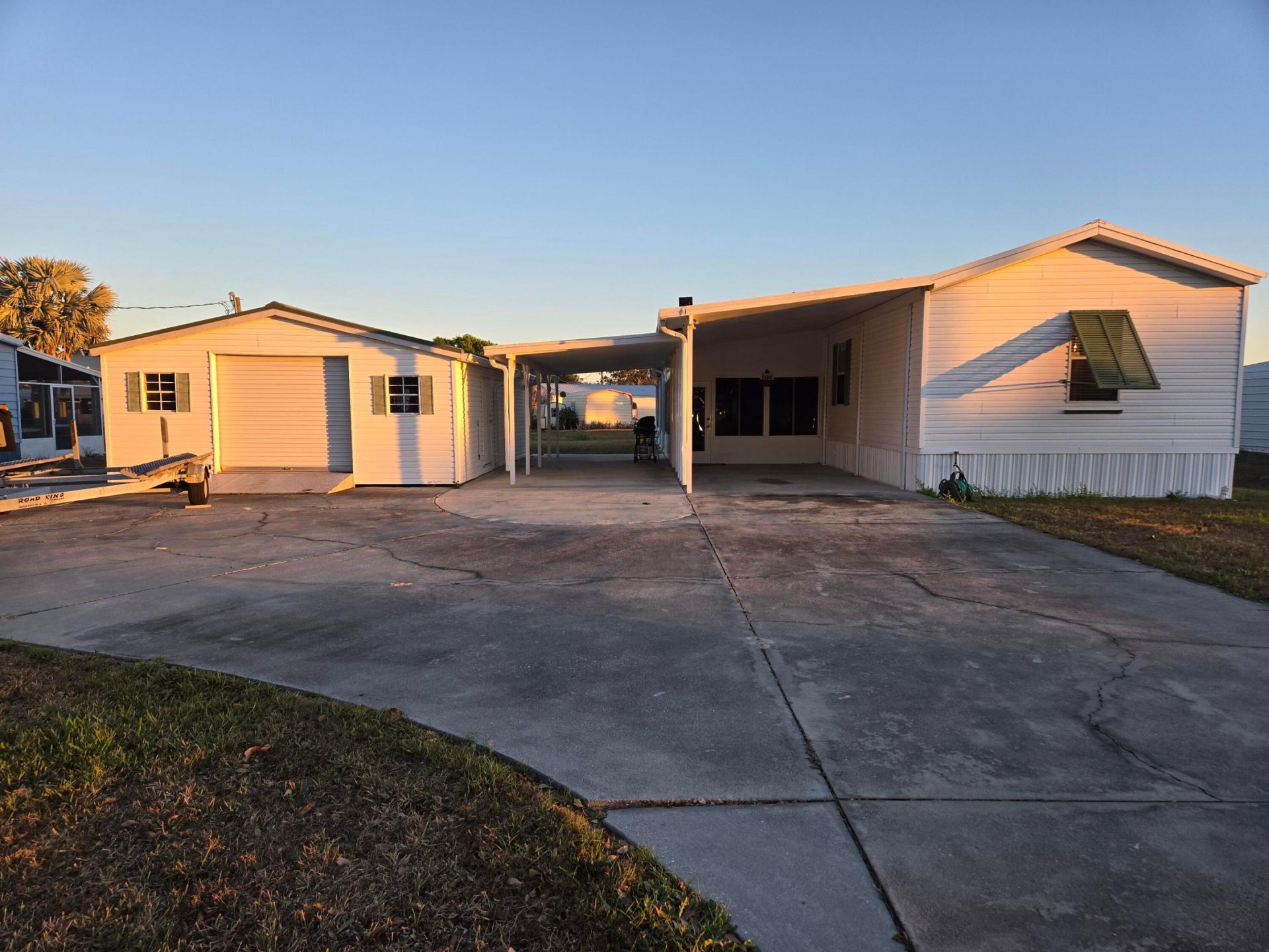 1365 Chobee Loop, Okeechobee, FL 34974 Photo