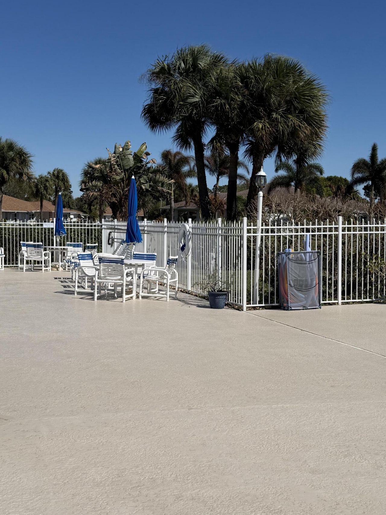 1234 S Lakes End Drive, Unit Apt B, Fort Pierce, FL 34982 Photo