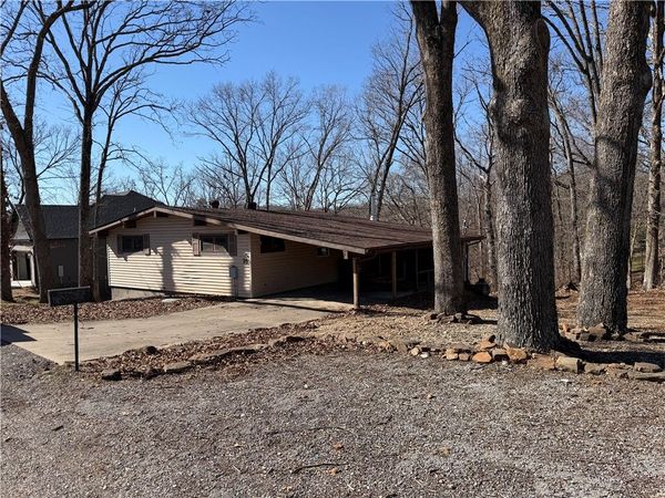 24 Cromer Drive , Bella Vista, AR 72715