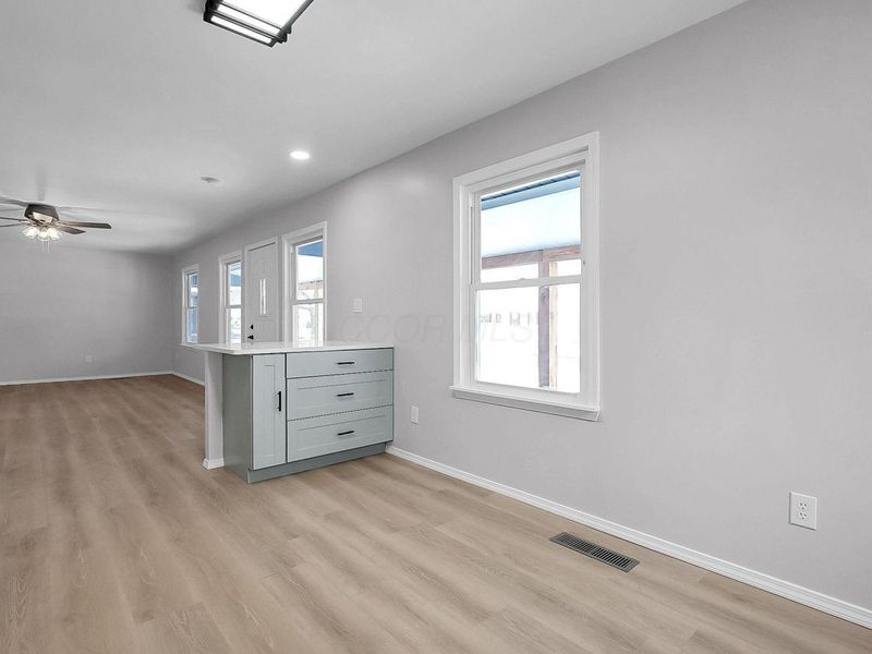 590 Seneca Drive, Newark, OH 43055 Photo 12