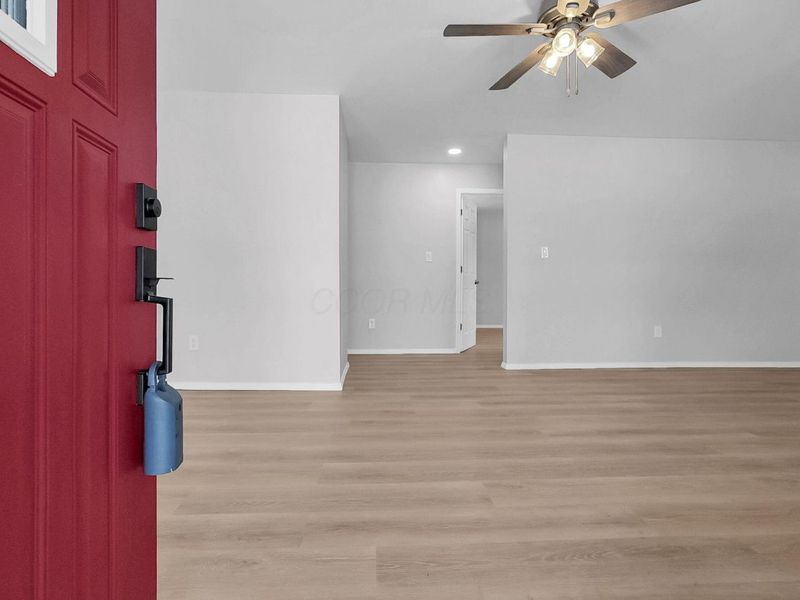 590 Seneca Drive, Newark, OH 43055 Photo 5