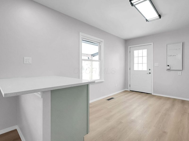 590 Seneca Drive, Newark, OH 43055 Photo 9