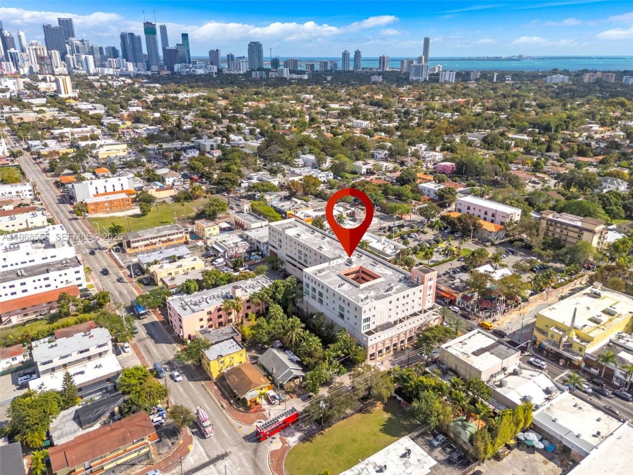 1475 SW 8th St , Unit 610, Miami, FL 33135 Photo