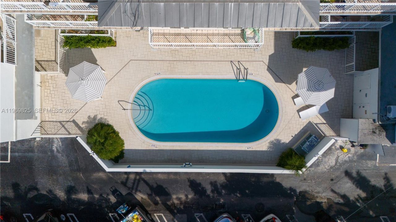 290 Sunrise Dr, Unit 2-L, Key Biscayne, FL 33149 Photo