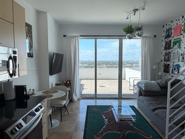 60 SW 13th St , Unit 1107, Miami, FL 33130