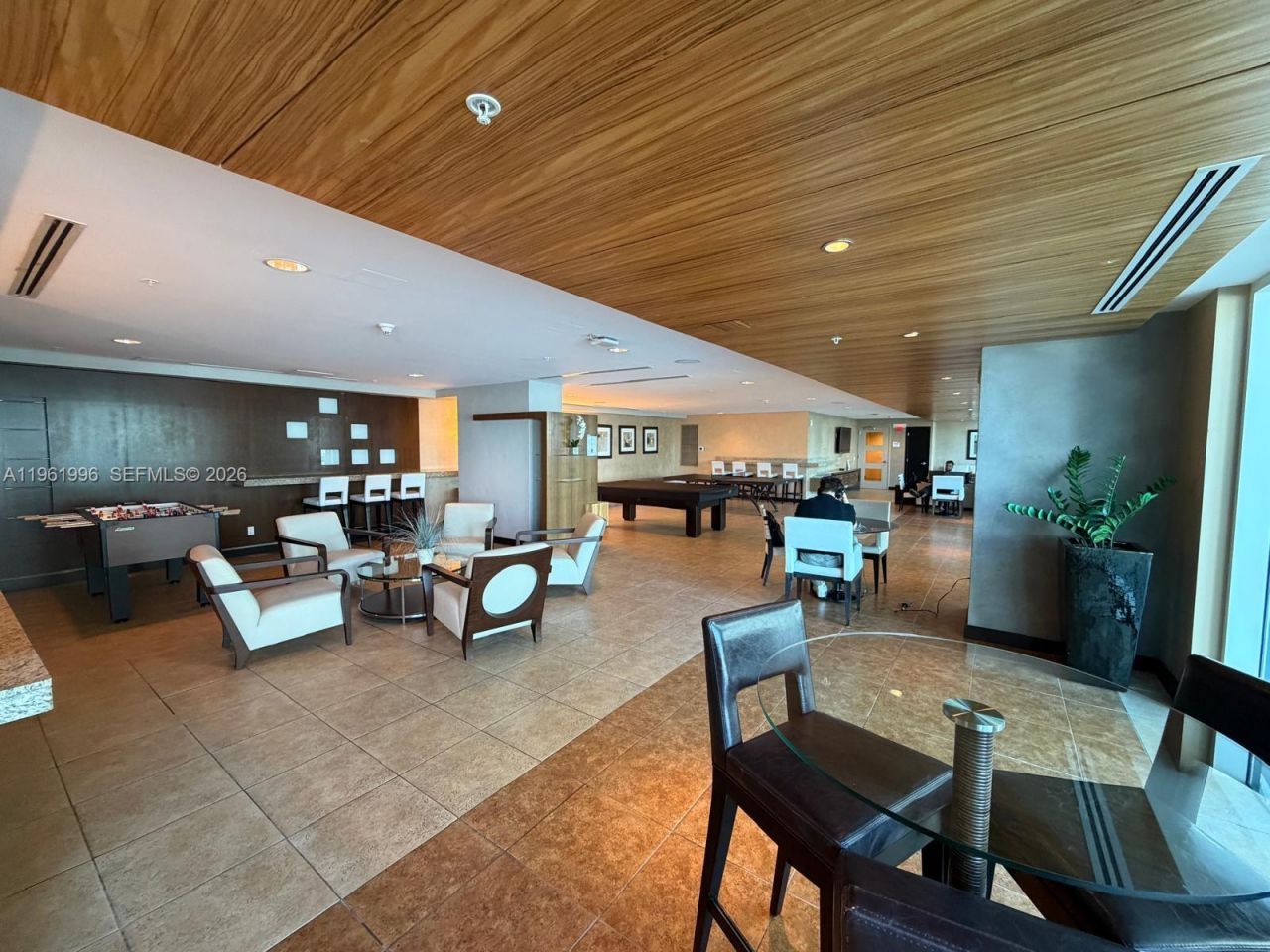 60 SW 13th St , Unit 1107, Miami, FL 33130 Photo