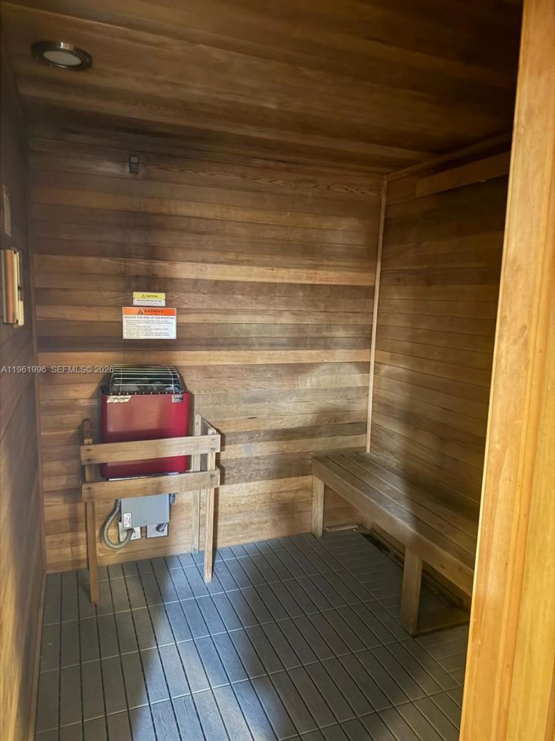 60 SW 13th St , Unit 1107, Miami, FL 33130 Photo