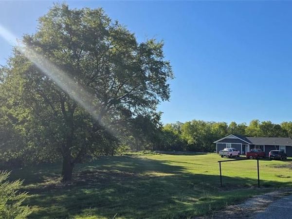 646 FM 6, Nevada, TX 75173