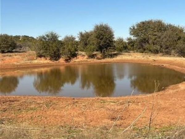 782 County Rd 145 , Sweetwater, TX 79556