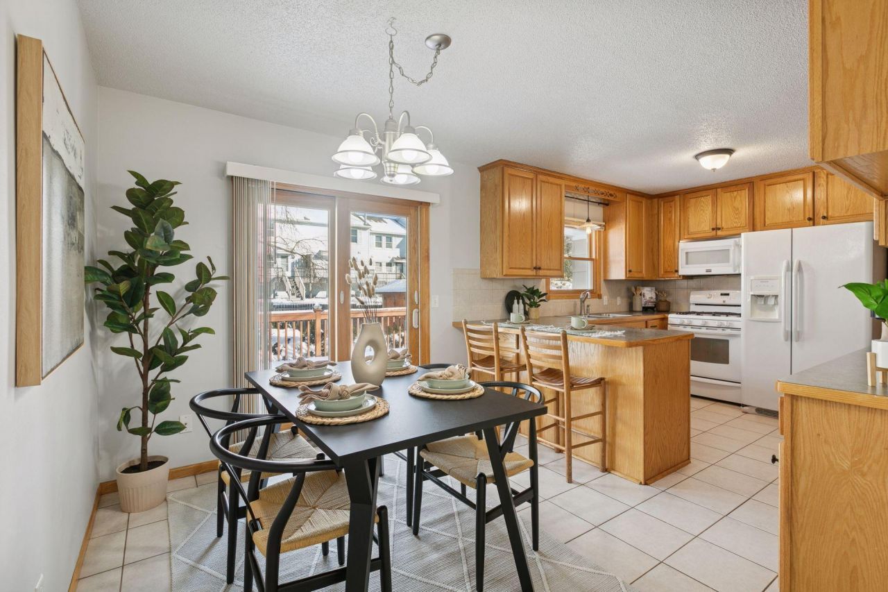 8824 41st Avenue N, New Hope, MN 55427 Main Photo