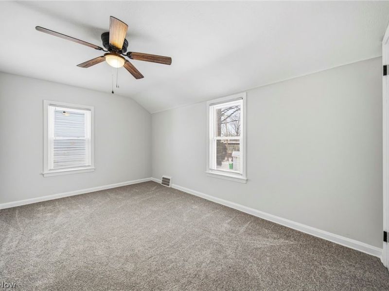 291 E 204th Street, Euclid, OH 44123 Photo 18