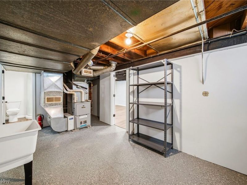 291 E 204th Street, Euclid, OH 44123 Photo 24