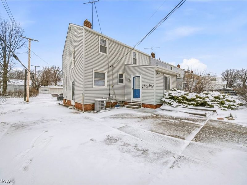 291 E 204th Street, Euclid, OH 44123 Photo 27