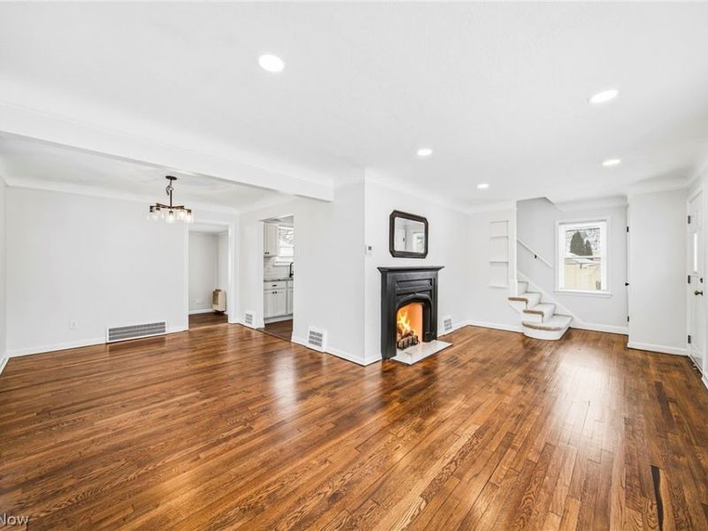 291 E 204th Street, Euclid, OH 44123 Photo 5