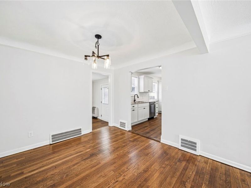 291 E 204th Street, Euclid, OH 44123 Photo 7