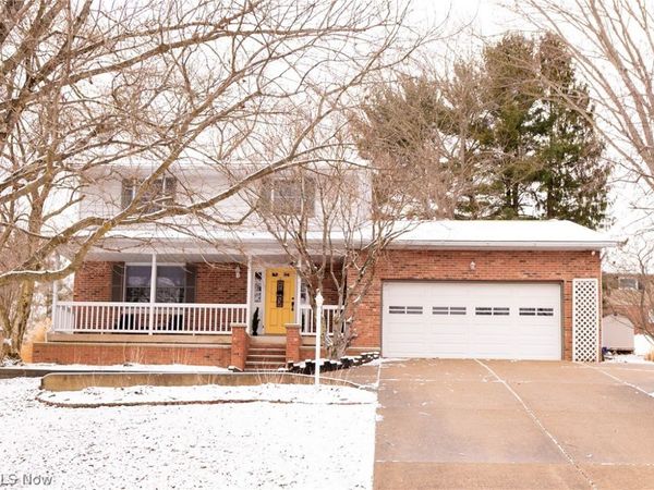 2755 Stanway Drive, Zanesville, OH 43701