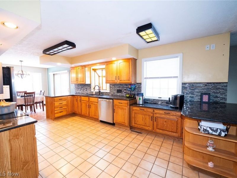 2755 Stanway Drive, Zanesville, OH 43701 Photo 10