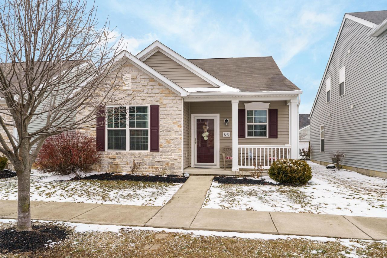 5792 Buckhannon Street, Dublin, OH 43016 Main Photo