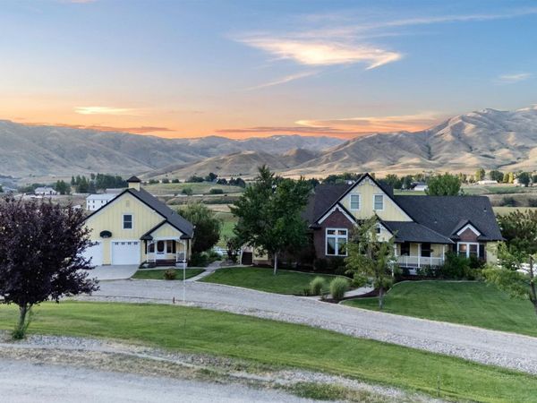 26 Maria Dr, Horseshoe Bend, ID 83629