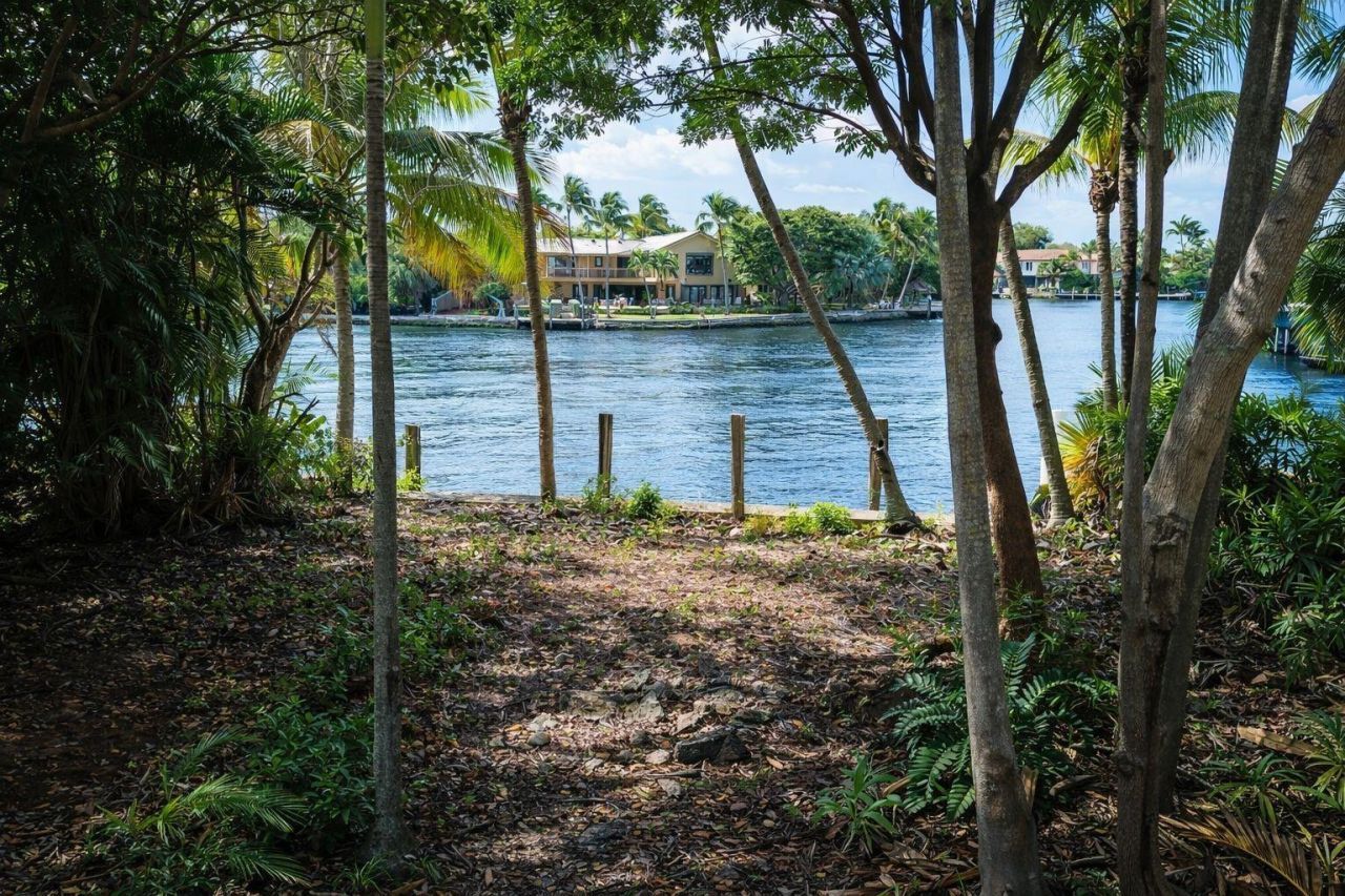 2405 Middle River Drive, Fort Lauderdale, FL 33305 Photo