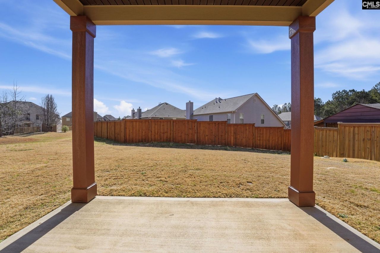 8 Hillfoots Photo 50