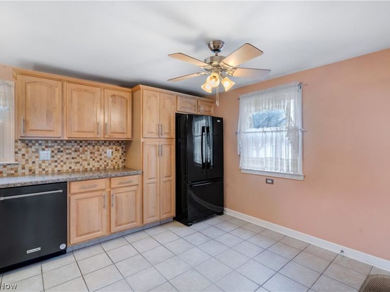 69 N Turner Road, Youngstown, OH 44515 Photo 13