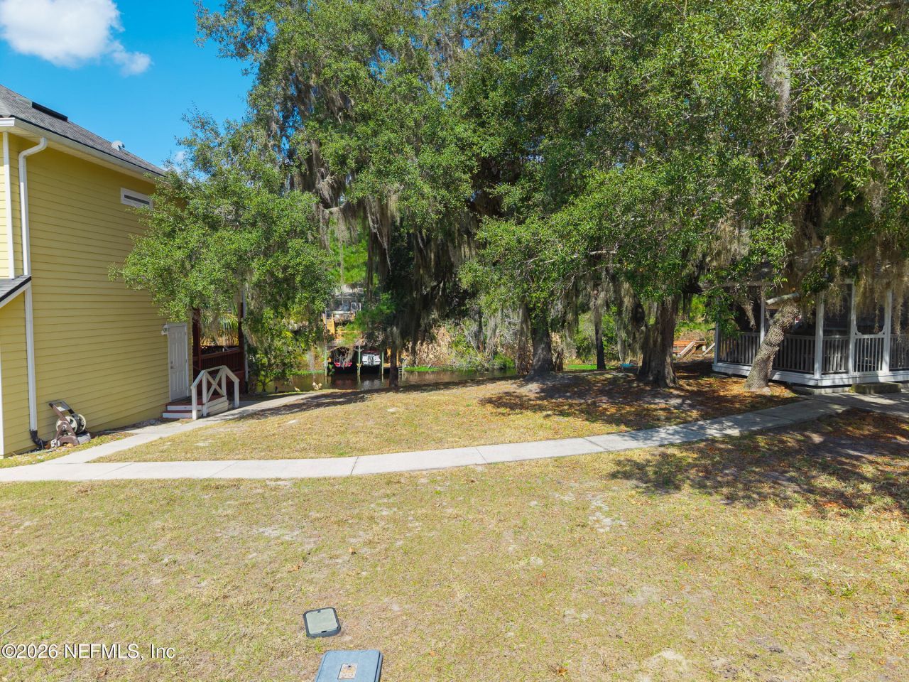 295 Maxwell Drive, Welaka, FL 32193 Photo