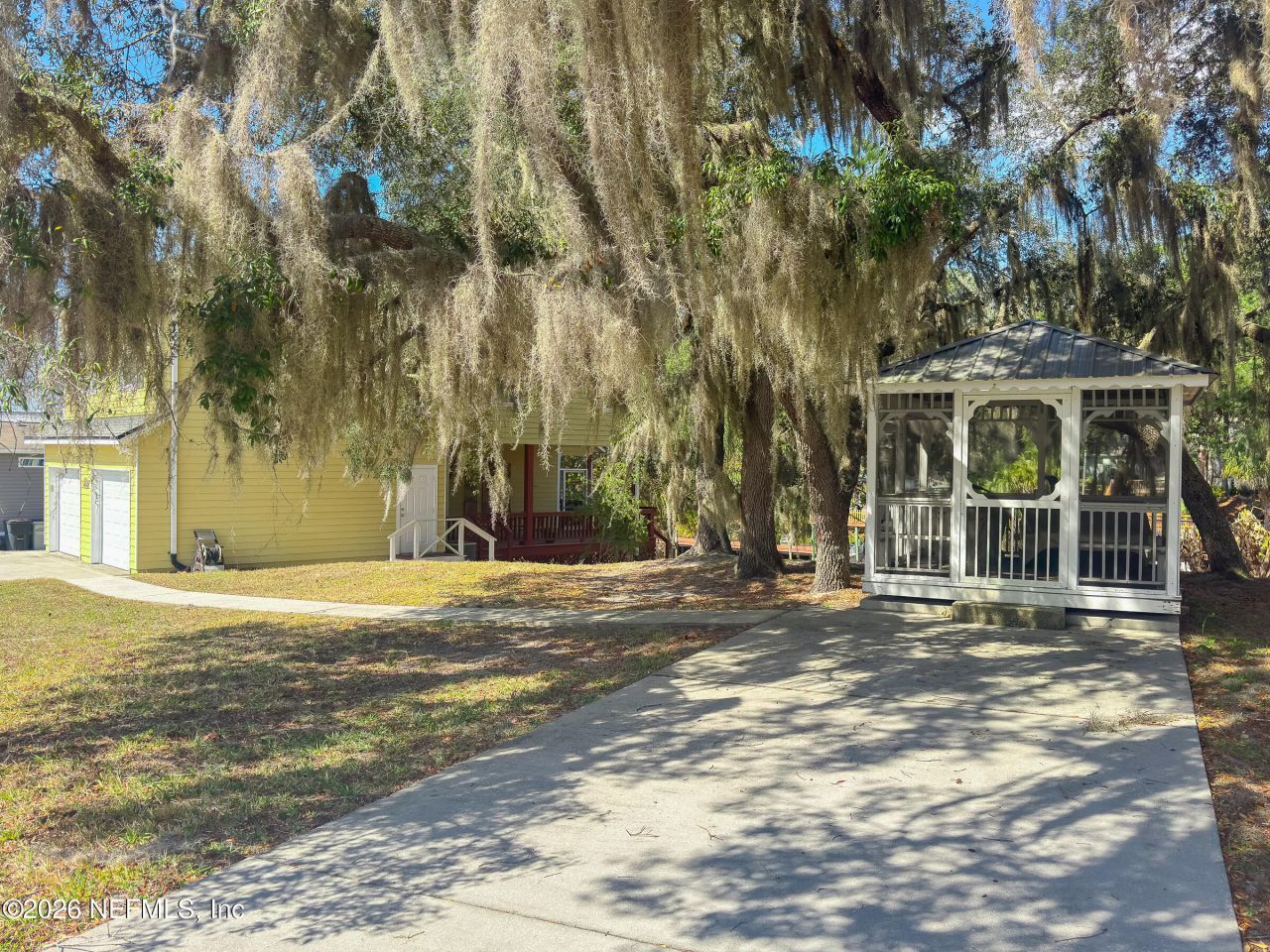 295 Maxwell Drive, Welaka, FL 32193 Photo