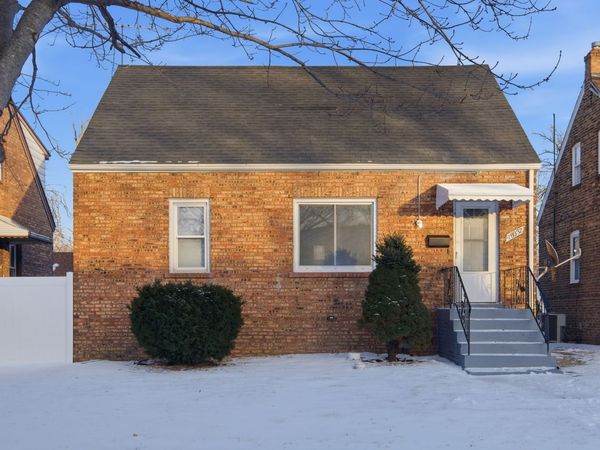 18037 Ridgewood Avenue, Lansing, IL 60438