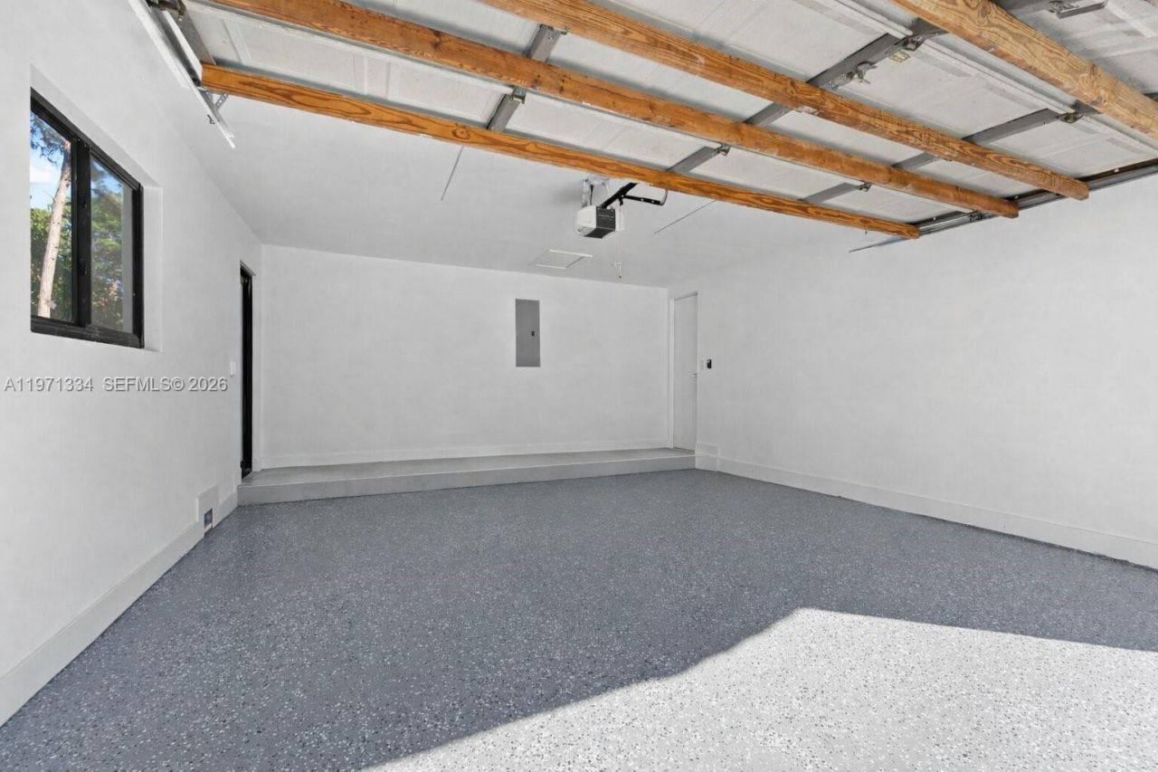 2537 NW 116th Ter, Coral Springs, FL 33065 Photo