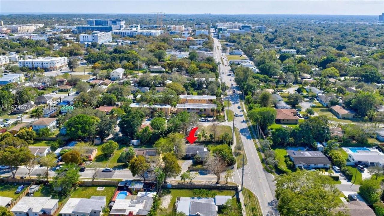 6140 SW 62nd St, South Miami, FL 33143 Photo