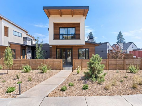 3336 NW Celilo Lane, Unit Lot 147, Bend, OR 97703