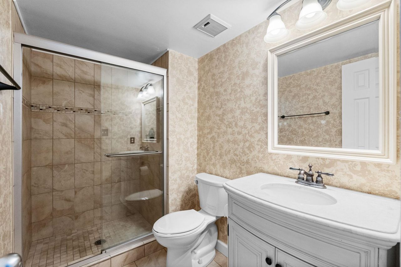 523 S Ocean Blvd. Photo 35