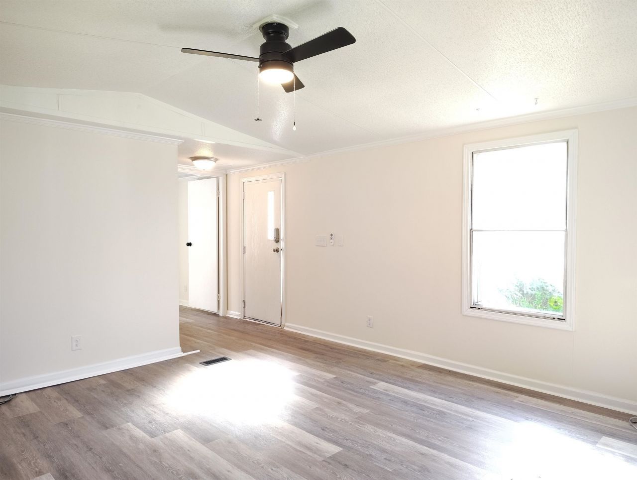 308 Safari Ln Photo 11