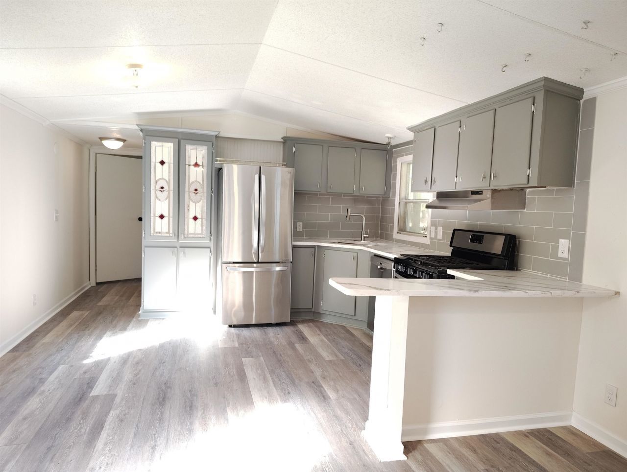 308 Safari Ln Photo 4