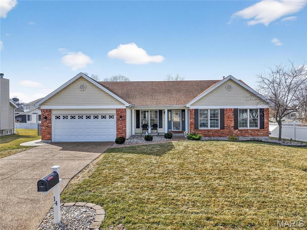 14 Augusta Downs Drive, Saint Peters, MO 63376 Main Photo