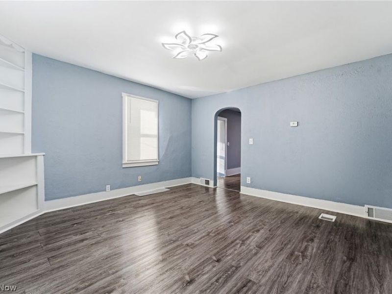 912 Essig Court NW, Canton, OH 44703 Photo 10