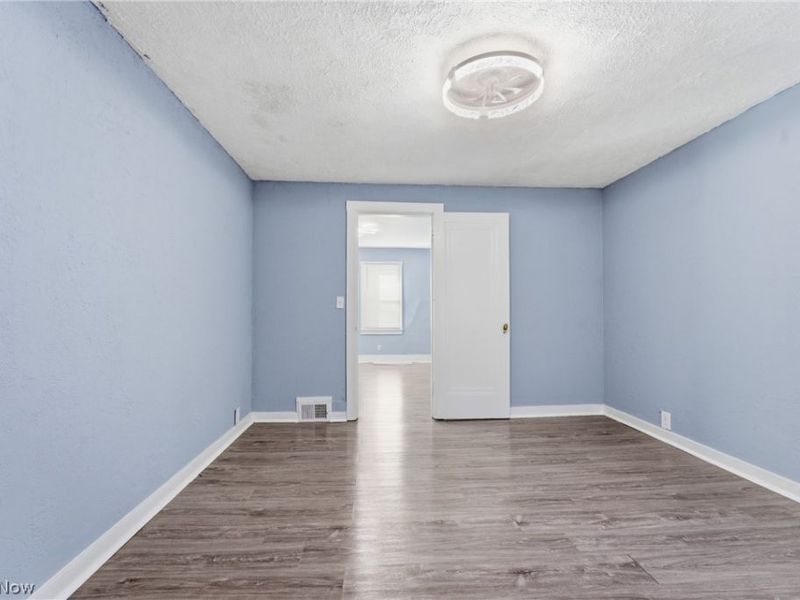 912 Essig Court NW, Canton, OH 44703 Photo 13