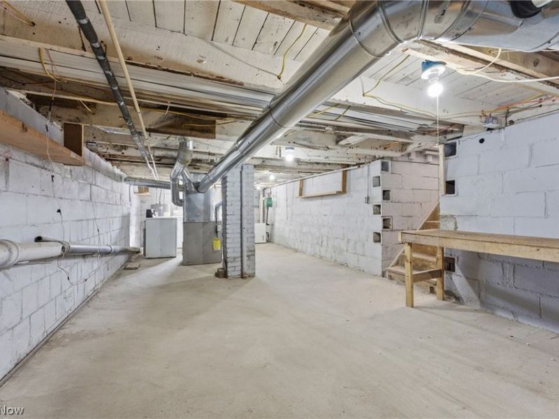 912 Essig Court NW, Canton, OH 44703 Photo 16