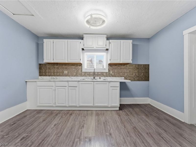 912 Essig Court NW, Canton, OH 44703 Photo 7