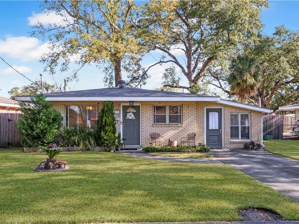 10617 SALEM Street, River Ridge, LA 70123