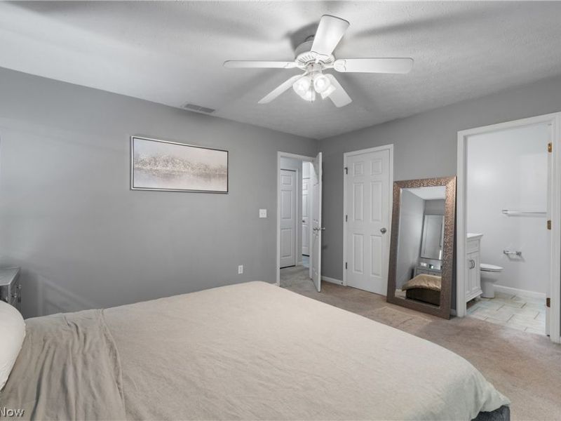 527 S Frank Boulevard, Akron, OH 44313 Photo 18