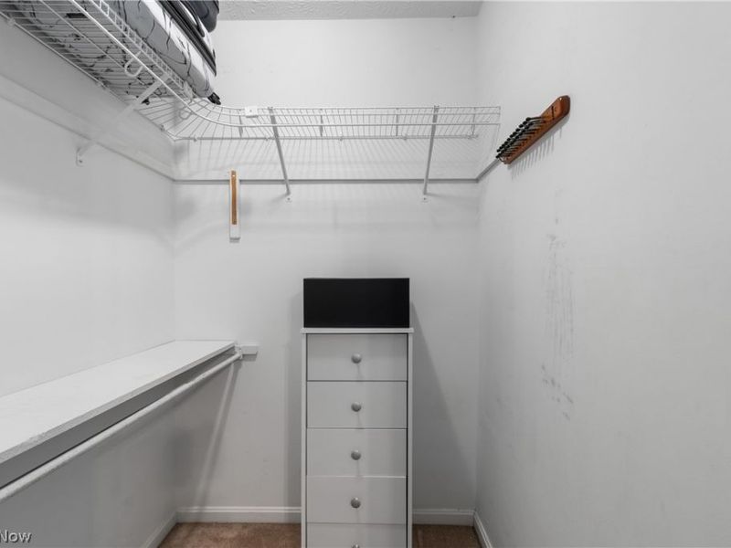 527 S Frank Boulevard, Akron, OH 44313 Photo 19