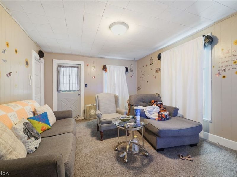 1031 Thayer Avenue, Ashtabula, OH 44004 Photo 5