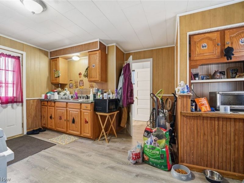 1031 Thayer Avenue, Ashtabula, OH 44004 Photo 8