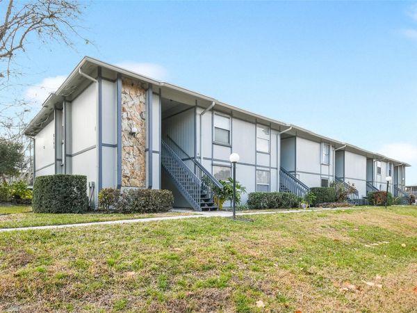 8163 SE Croft Cir, Unit C-5, Hobe Sound, FL 33455