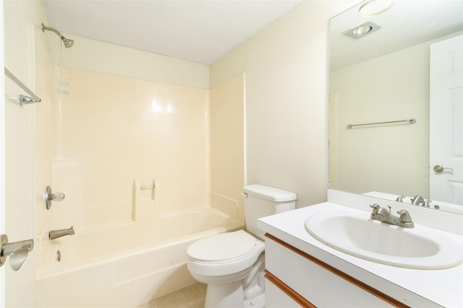 8163 SE Croft Cir, Unit C-5, Hobe Sound, FL 33455 Photo