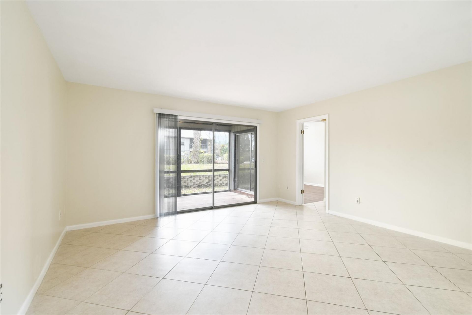 8163 SE Croft Cir, Unit C-5, Hobe Sound, FL 33455 Photo