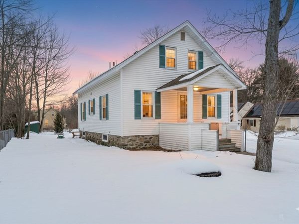 10 Lawrence St, Billerica, MA 01862